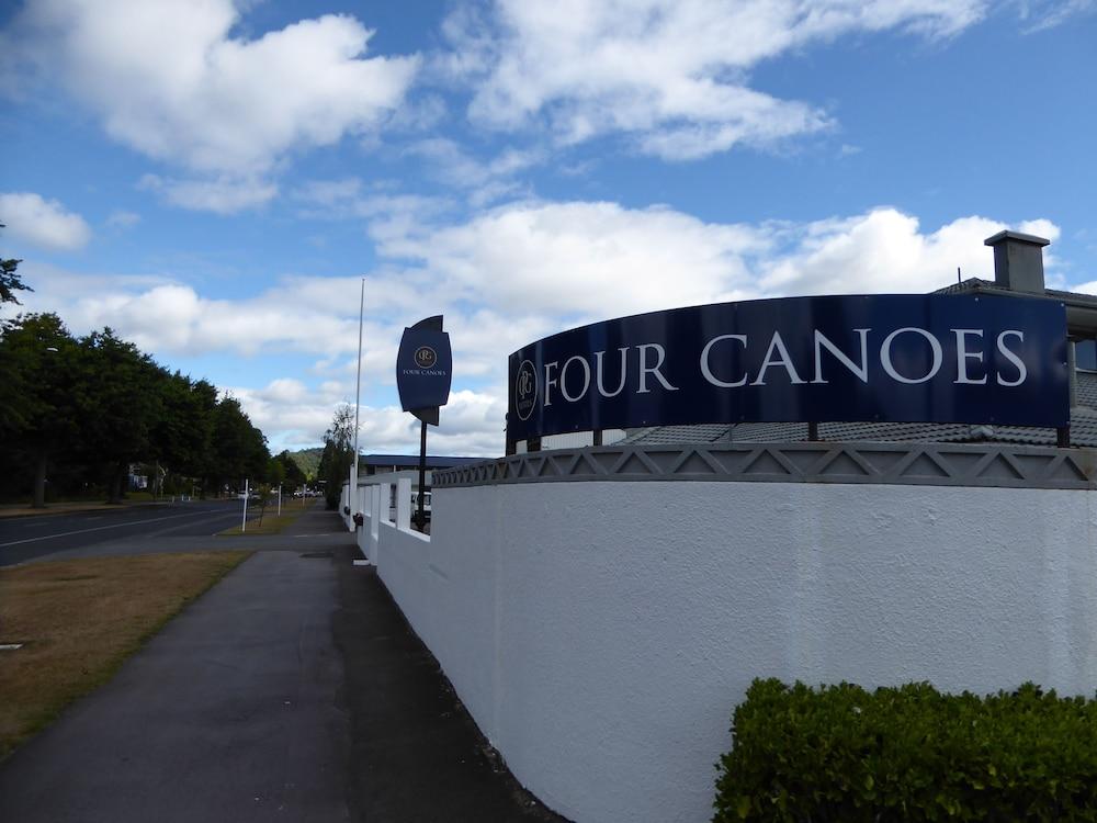 Four Canoes Hotel Rotorua Exteriör bild